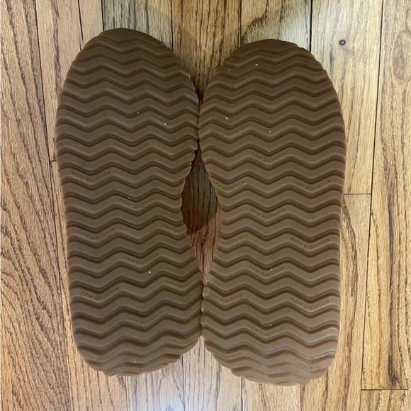 Women’s New Balance Women's 237 V1 Classic Sneaker, Size 7 - Picture 6 of 8